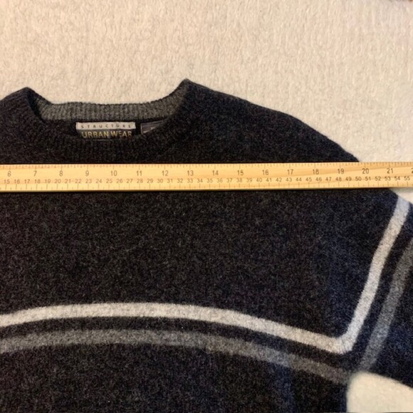 Structure Urban Wear Mens Charcoal Gray 100% Lambswool Knit Sweater Actual Sz M - Picture 6 of 8